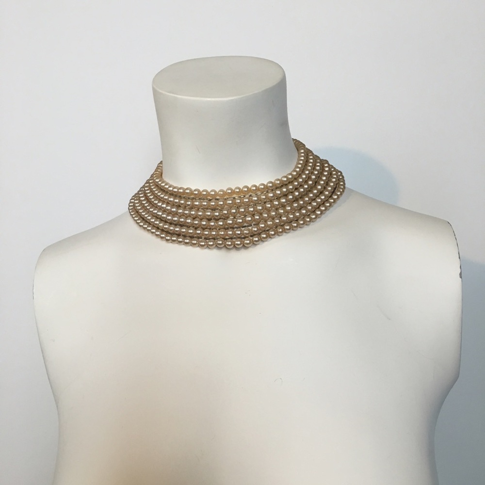 Vintage 1950s beaded collar