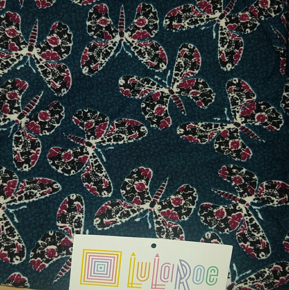 Lularoe nwt teal background with butterflies