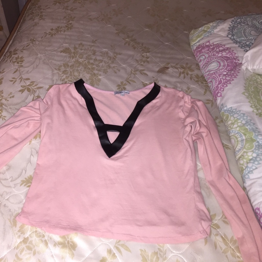 v neck crop top