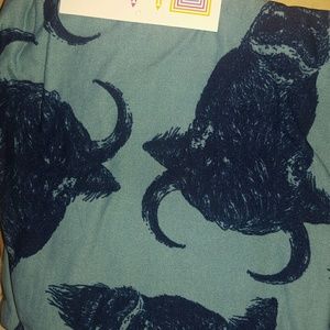 Lularoe antelope or water buffalo OS