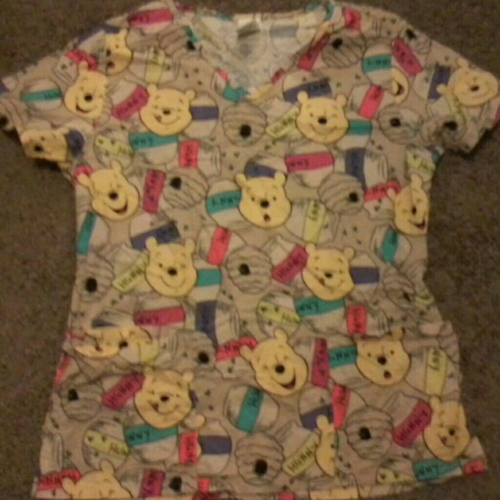 Pooh scrub top