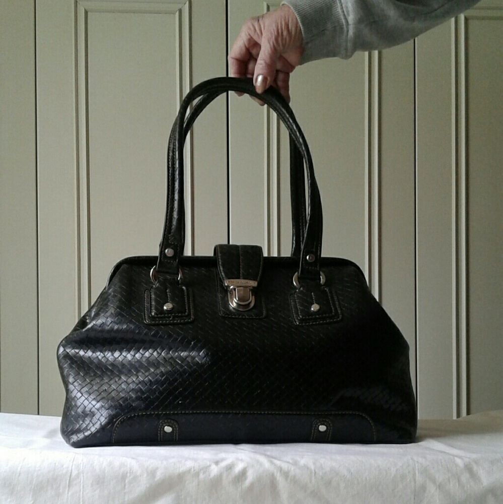 Liz Claiborne Black Basket Weave Doctor Satchel