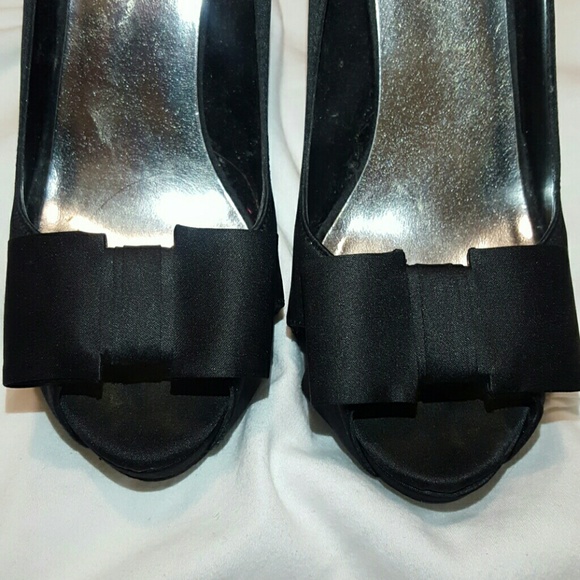 Bakers Black Satin Platform Dress Shoes - Picture 2 of 6