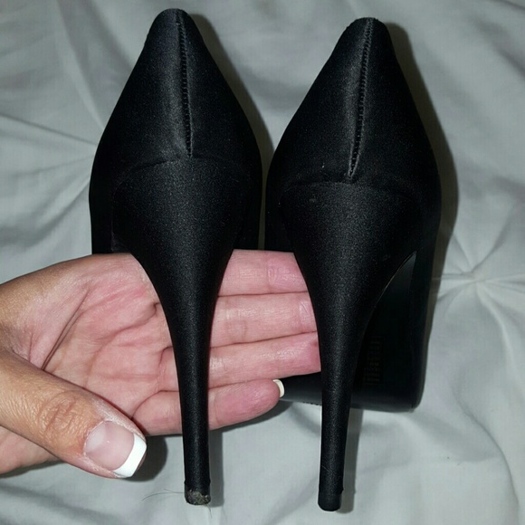 Bakers Black Satin Platform Dress Shoes - Picture 4 of 6