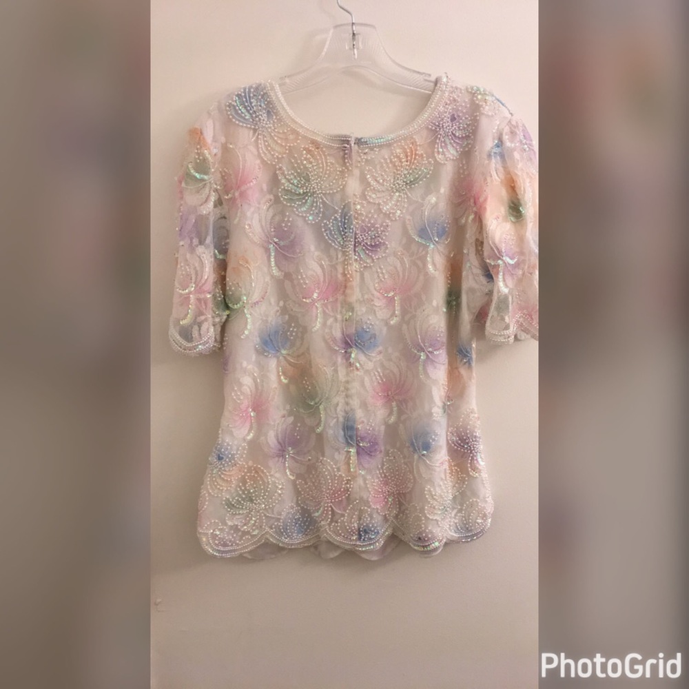 Sequence Spring Top - Picture 2 of 4