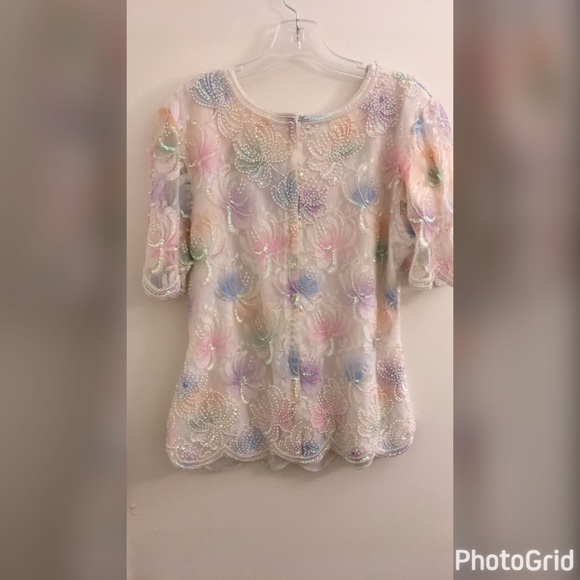 Sequence Spring Top - Picture 2 of 4