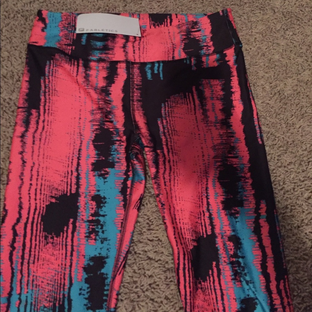 Fabletics capris