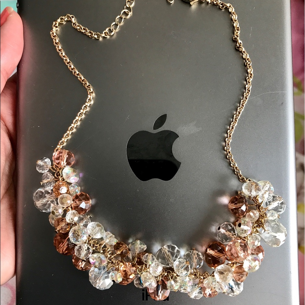 Necklace gold tone chain