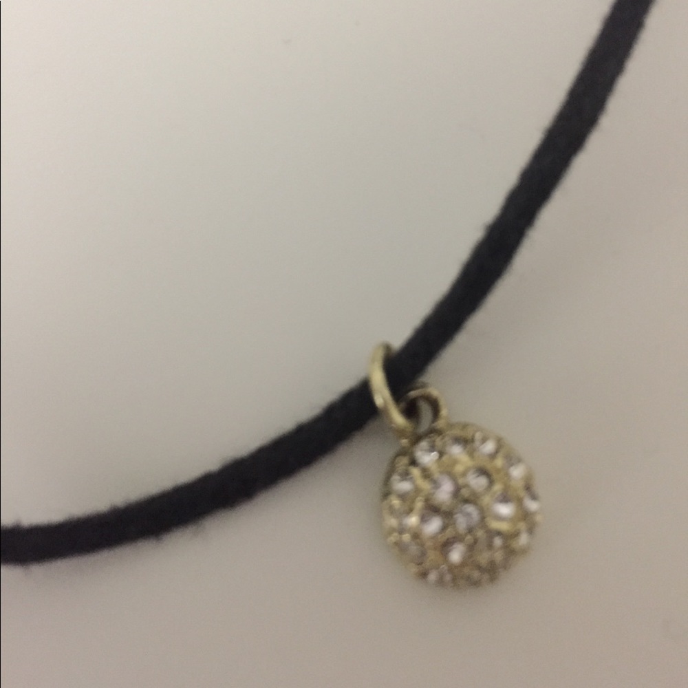 black choker - Picture 2 of 4
