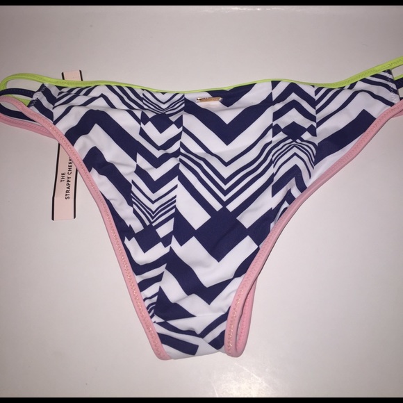 Victoria's Secret Strappy Cheeky bikini - Picture 2 of 5