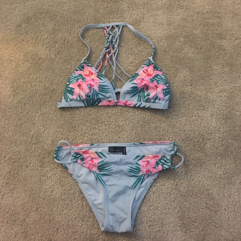 LA hearts bikini