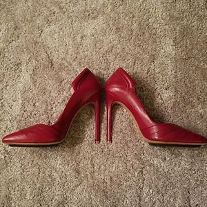 Hot red designer pumps