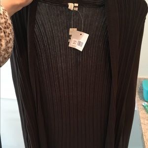 Brown sweater long sleeve