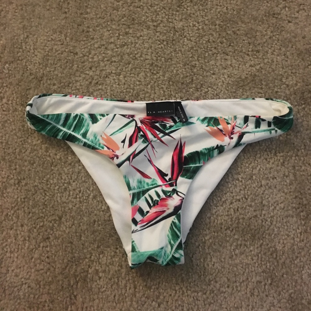 LA hearts bikini bottom
