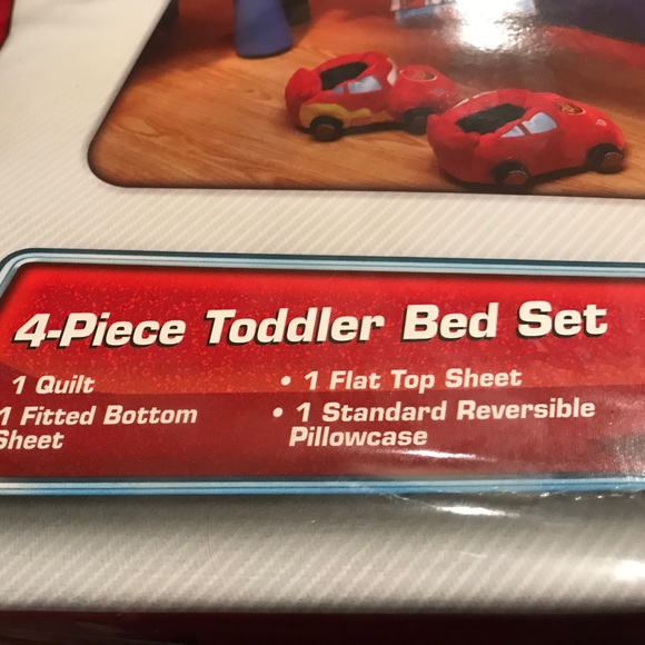 4 piece toddler bed set - Picture 2 of 2