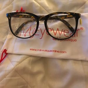 Fun fake reading glasses
