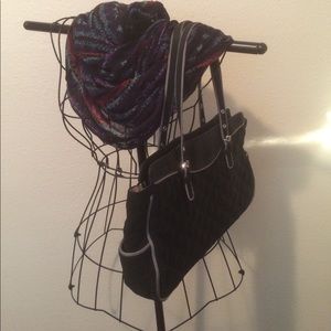 VERA BRADLEY Black Spring Satchel Purse