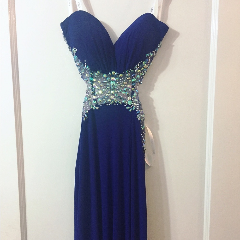 Long Cocktail or Prom Dress - Picture 3 of 6