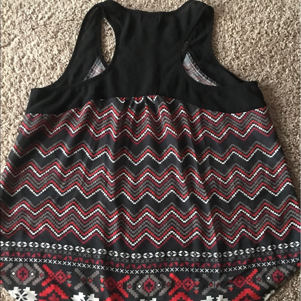 Cute Racerback Blouse Size L - Picture 2 of 2