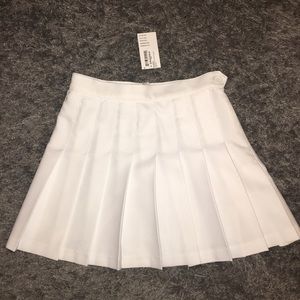 ****SOLD***🥀American Apparel White Tennis Skirt🥀