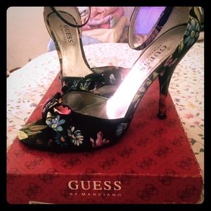 Guess strappy heels