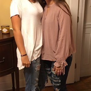 Cute American eagle dusty rose top.