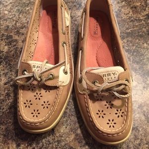 Women's sperry! Never Worn!