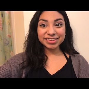 Meet your Posher, Rocio