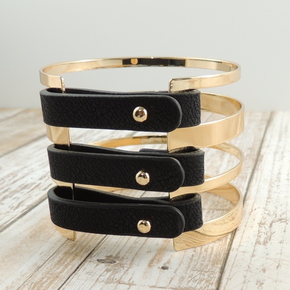 Triple Leather Strap Cuff - Picture 5 of 6