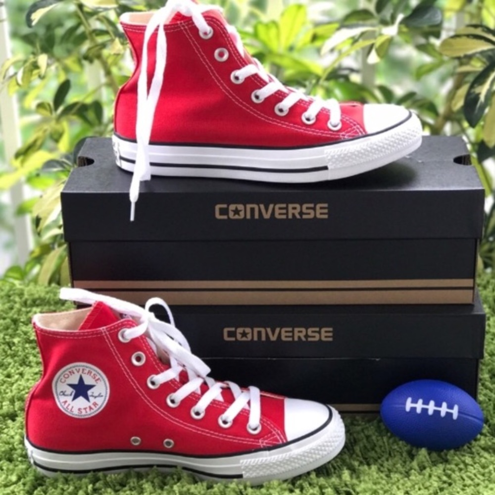 CONVERSE CHUCK TAYLORS WOMENS RED - Picture 5 of 8