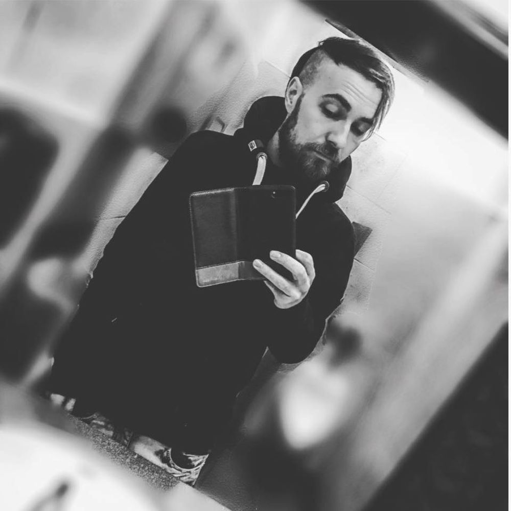 Meet your Posher, Justin