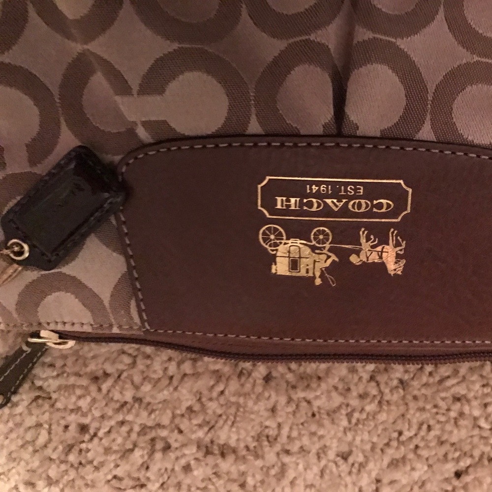 Coach purse - Picture 3 of 3
