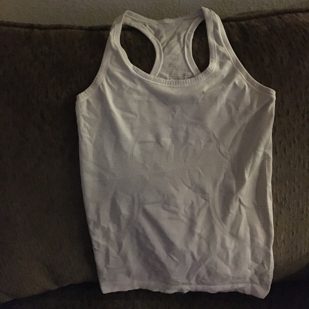 Lululemon White Swifty Tank size 4