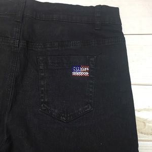 NWT 🎉Diane Gilman} DG2 flag embellished jeans