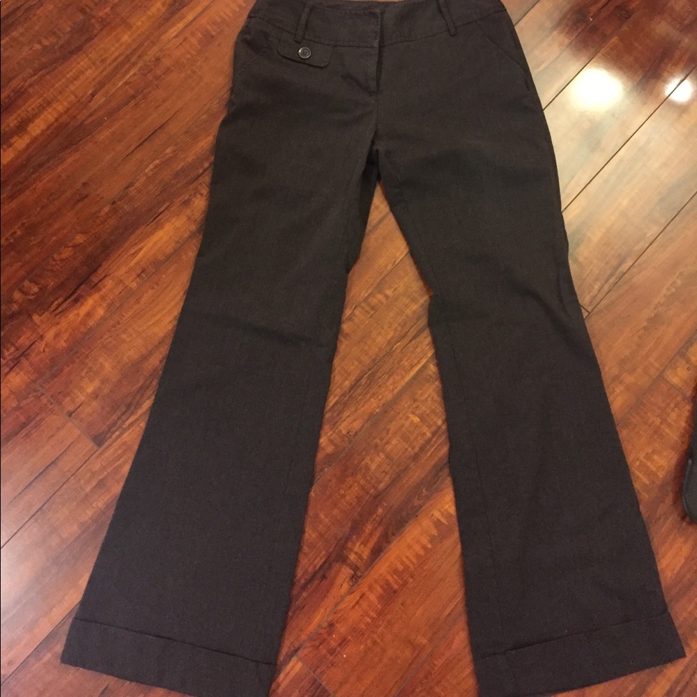 Brown dress pants - missing one latch