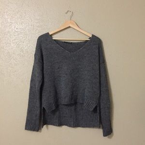 ‼️SOLD‼️ Brandy Melville Sweater