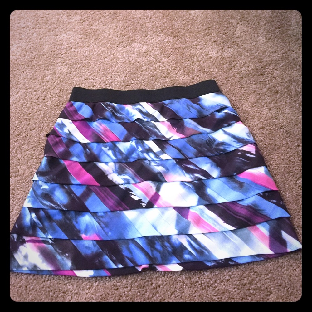 Guess skirt