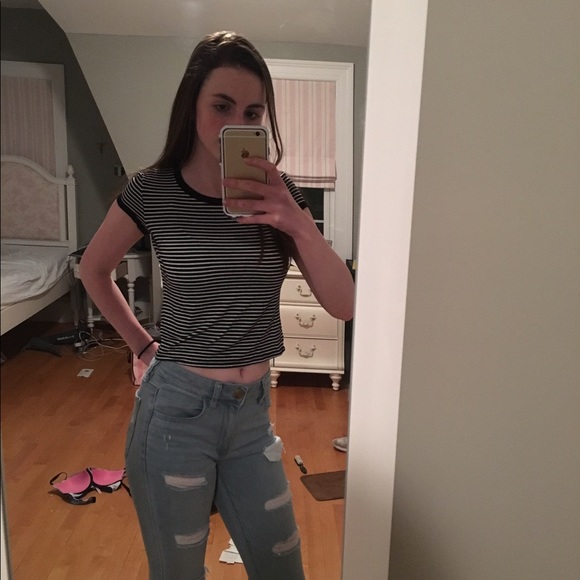 Striped Crop Top - Picture 1 of 1