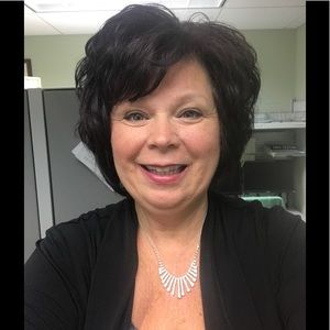 Meet your Posher, Melanie