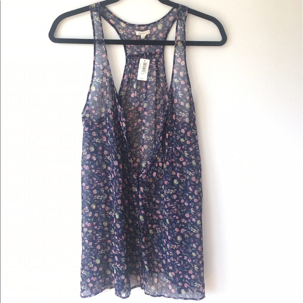 🚫SOLD🚫Aerie sheer Floral Top M