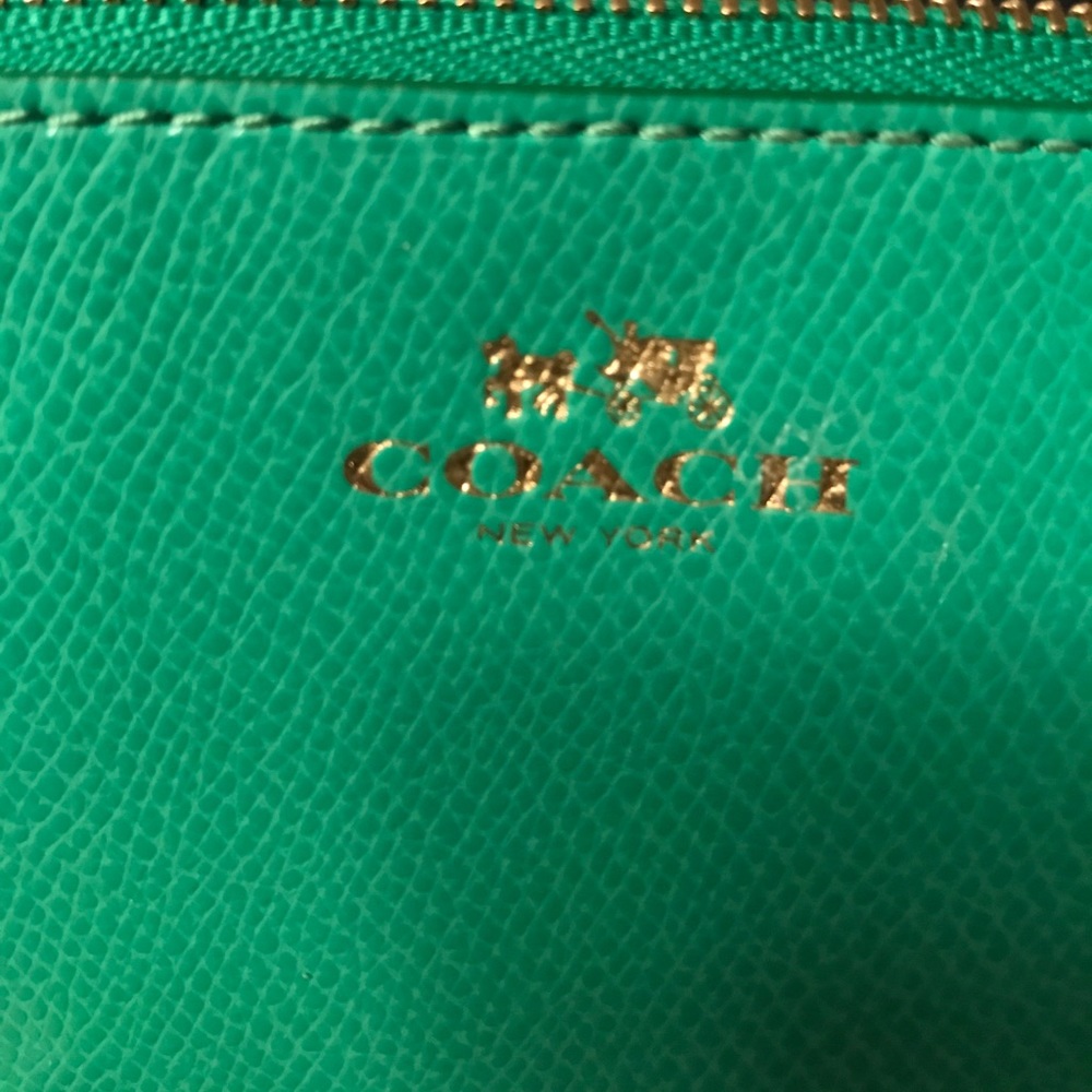 Coach wristlet - Picture 3 of 6