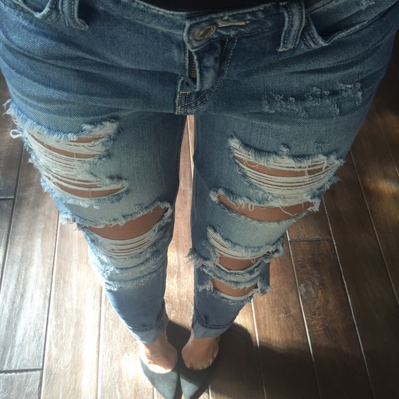 Denim - LAST//Your New Fav Distressed Denim