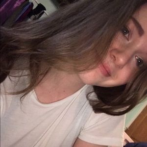 Meet your Posher, Brianna