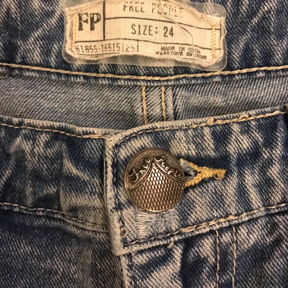 Free people Jean shorts - Picture 3 of 3