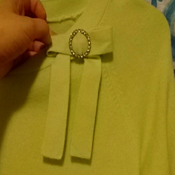 "rhinestone/bow" top - Picture 2 of 3