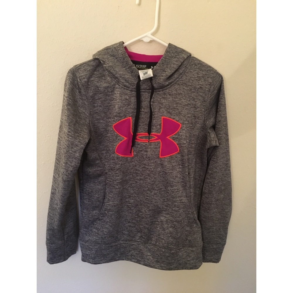 Under Armour sweatshirt