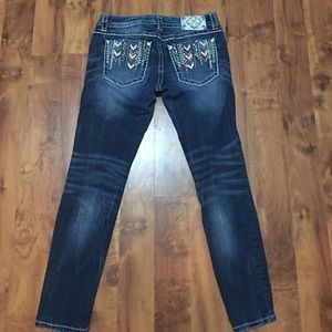 Size 30 Miss Me ankle Skinny Jeans
