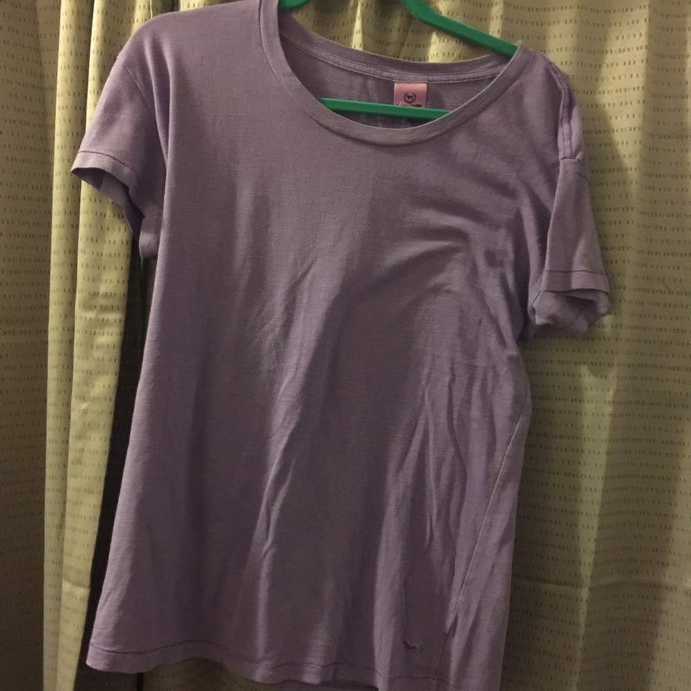 VS Xs purple casual tee
