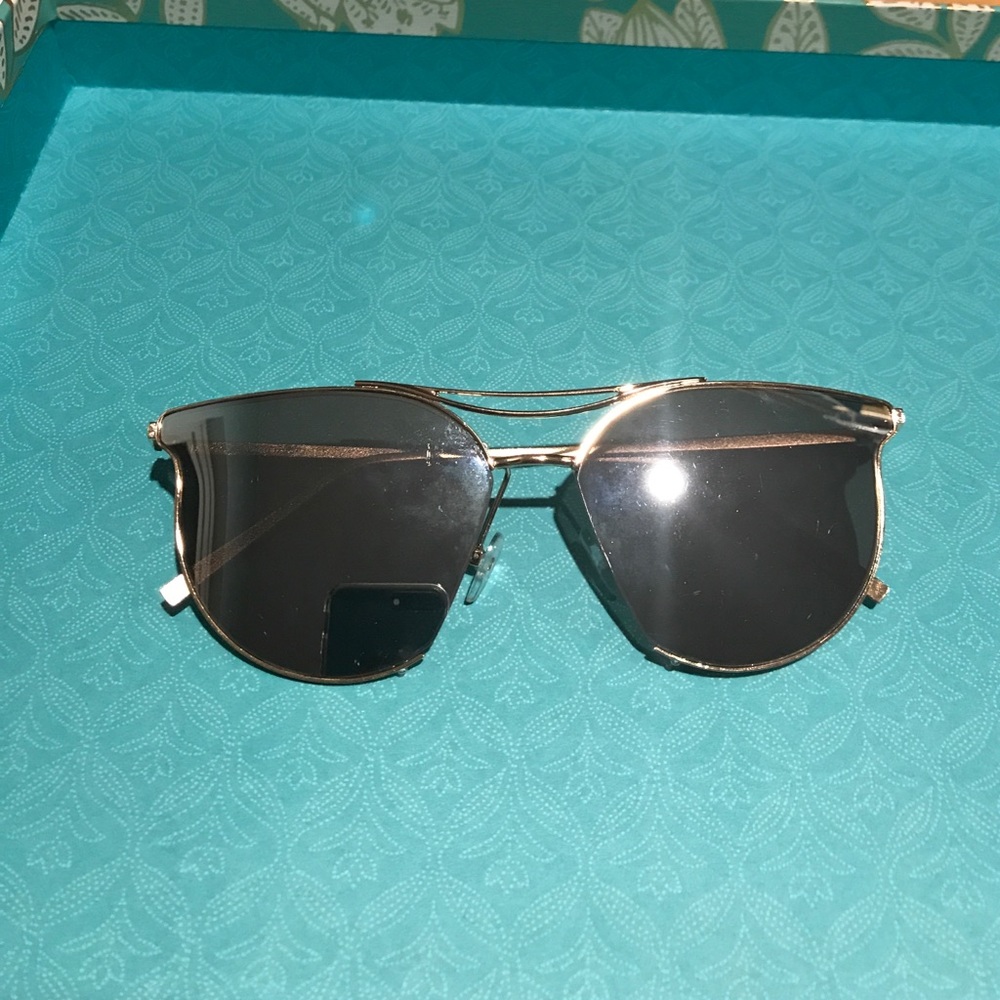 Reflective cat eyes sunglasses