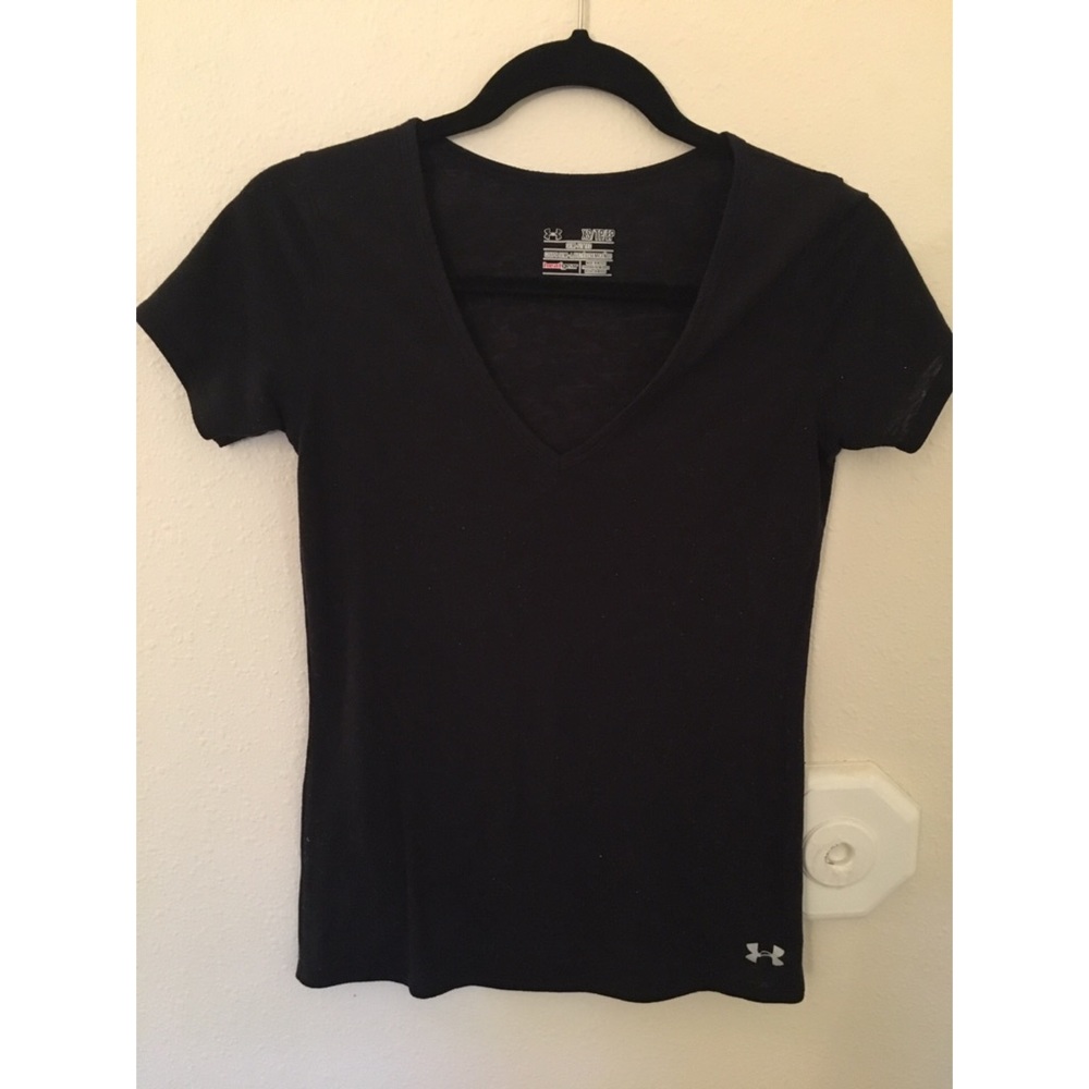 Under Armour short sleep top